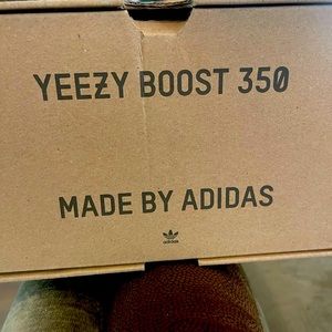 NWT Authentic Yeezy 350 Boost